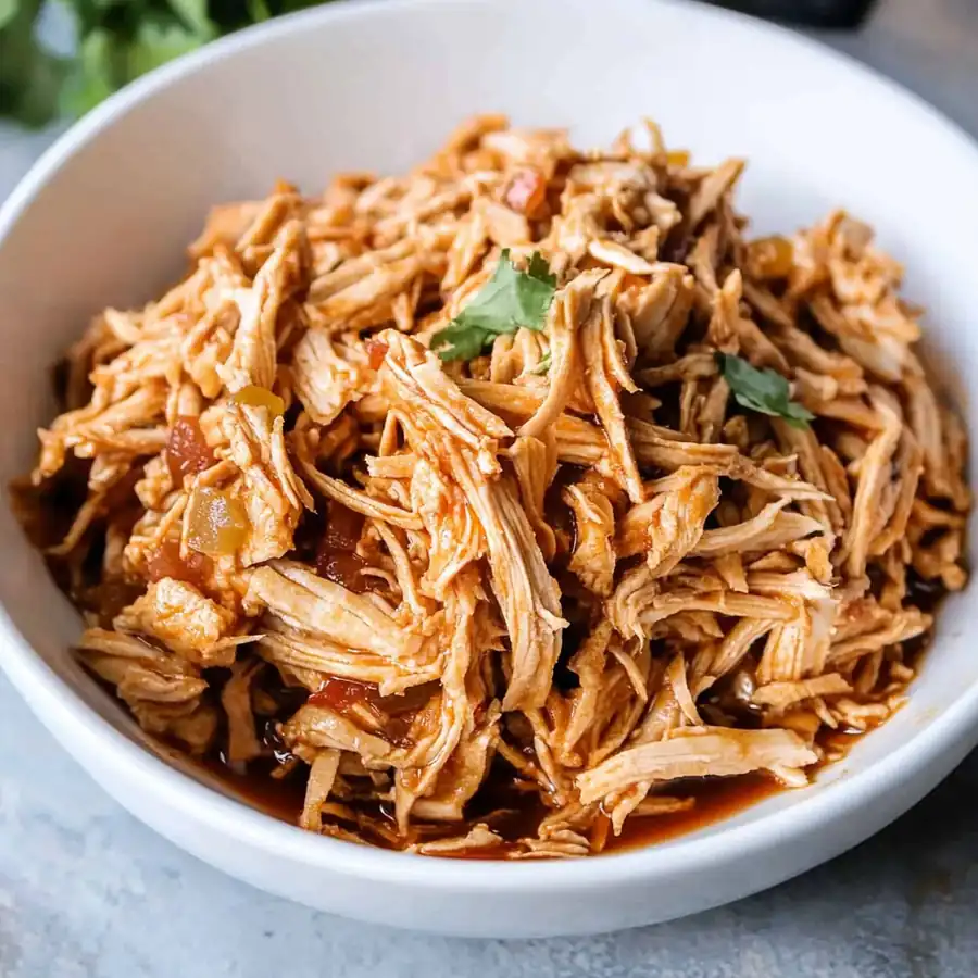 Slow Cooker Shredded Mexican Chicken Delight
